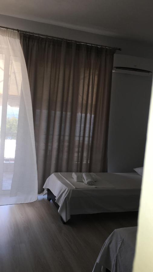 Irini Boutique Rooms!!! 3* Himare