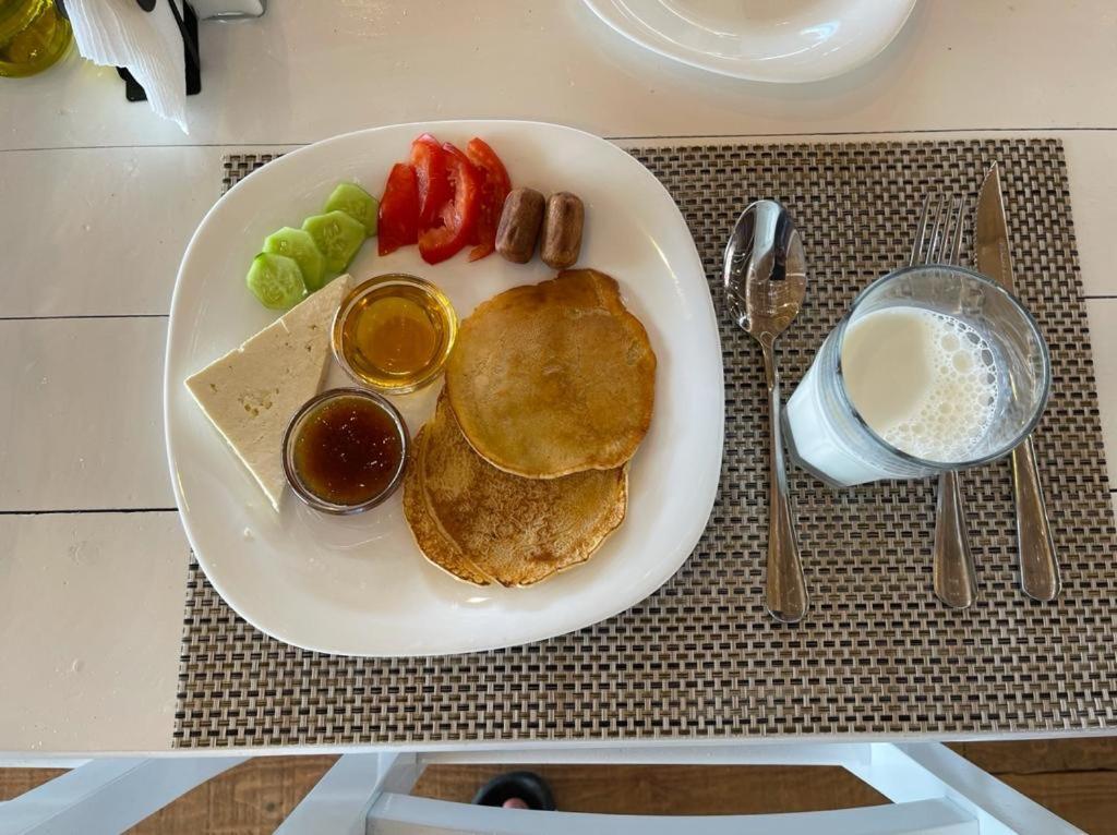 Irini Boutique Rooms!!! 3* Himare